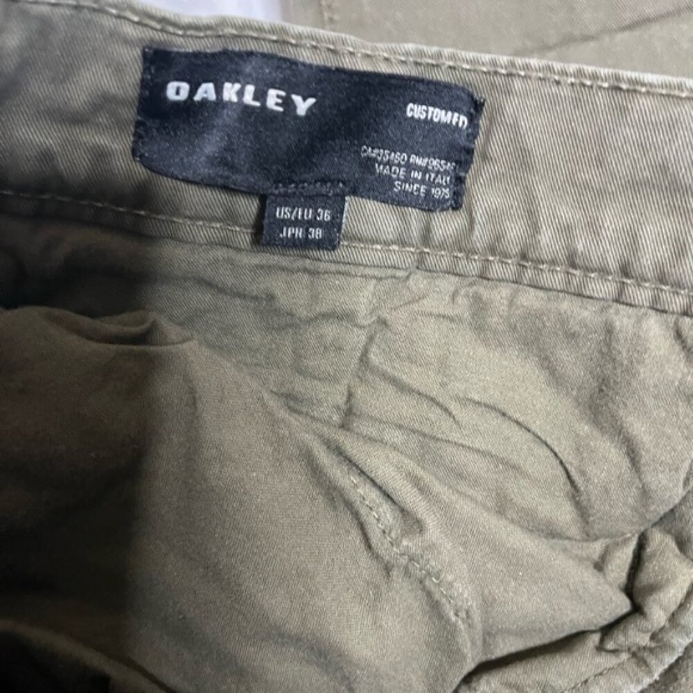 Oakley Custom Fit Grey Greenish Chino Trousers Mens Size W36 L32  Stretch Zip - Picture 5 of 5